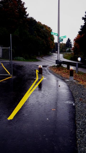 Well marked bollard